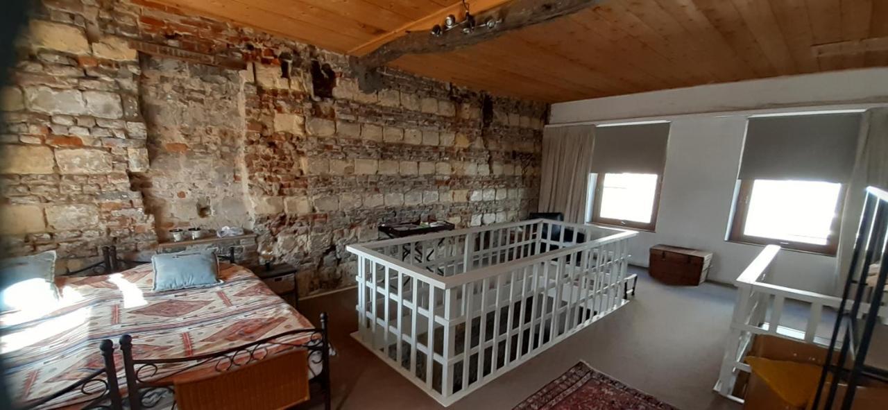 Roermond Uniek Stadspand, Compleet Woonhuis エクステリア 写真